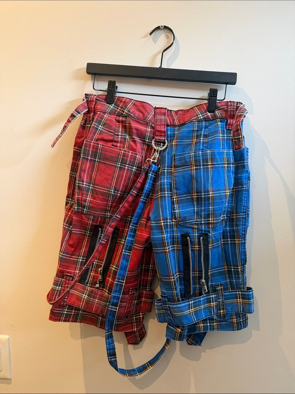 Tripp NYC Two-Tone Plaid Utility Shorts in Blue and Red - Picture 2 of 3